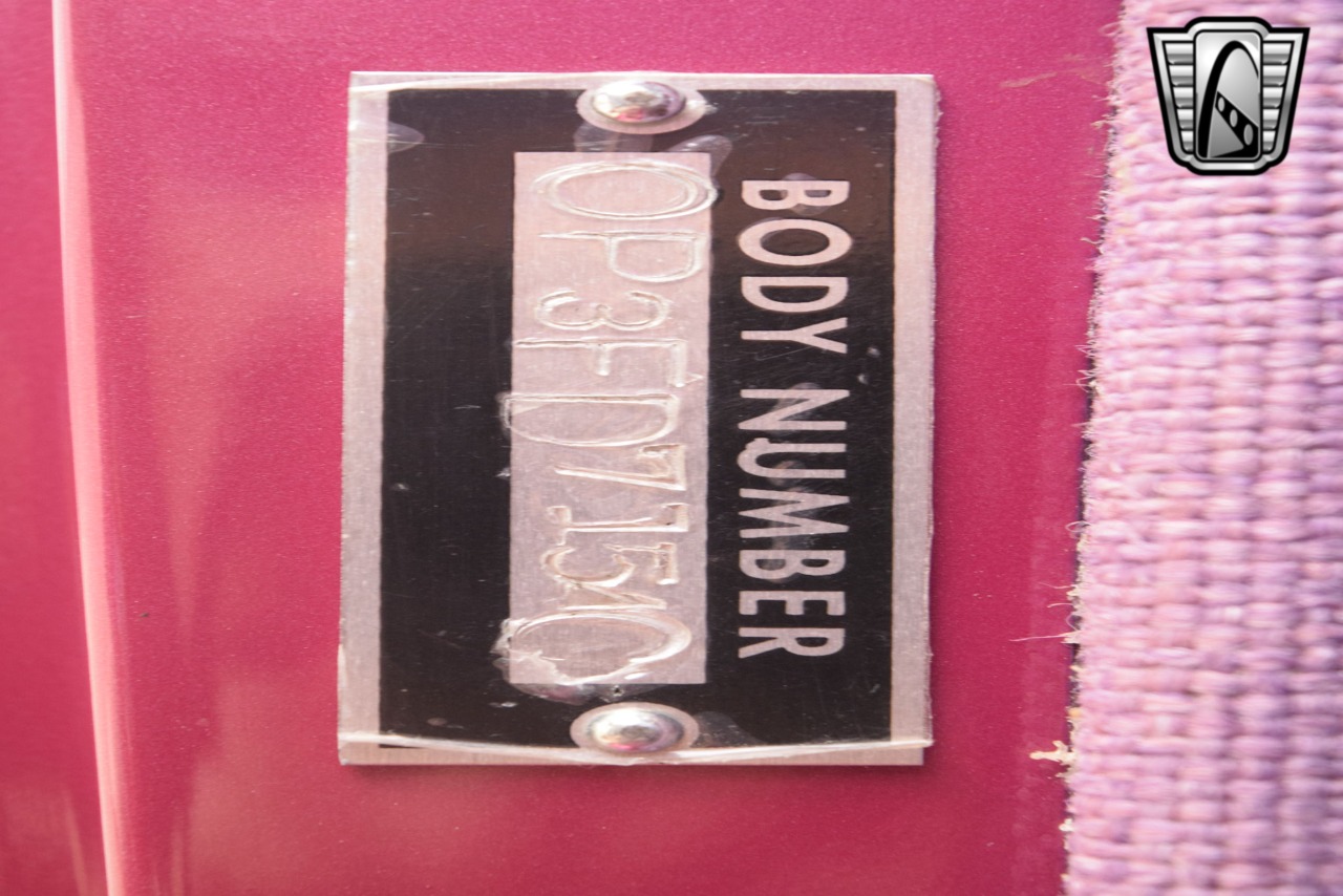 1932 Ford Roadster 31