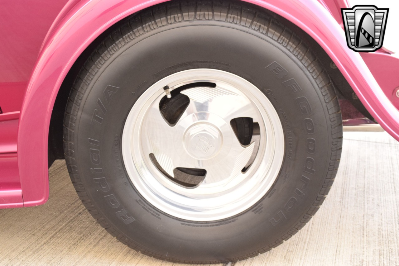 1932 Ford Roadster 56