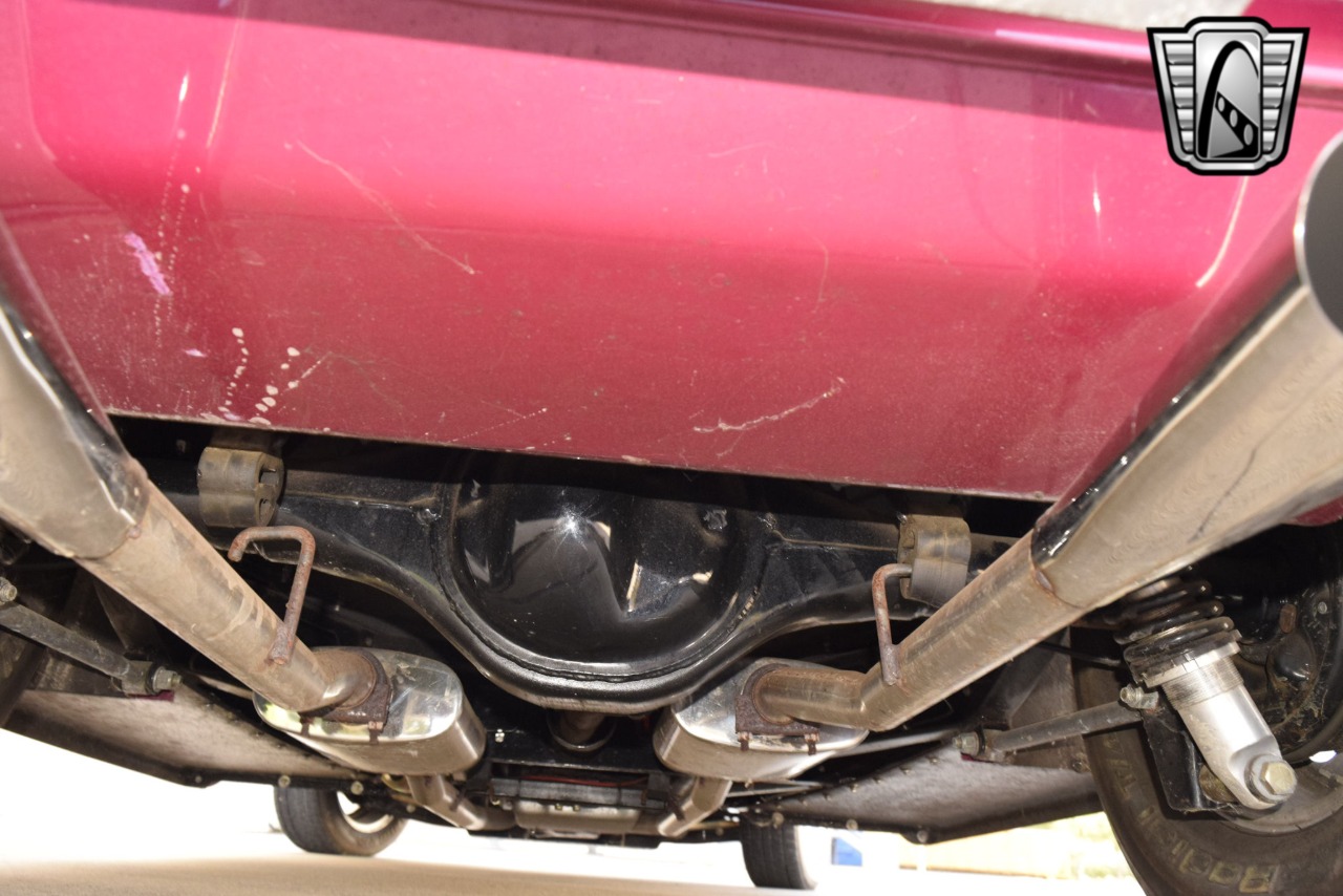 1932 Ford Roadster 82