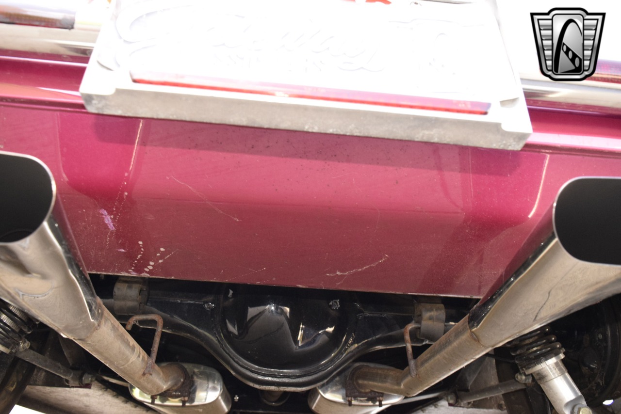 1932 Ford Roadster 15