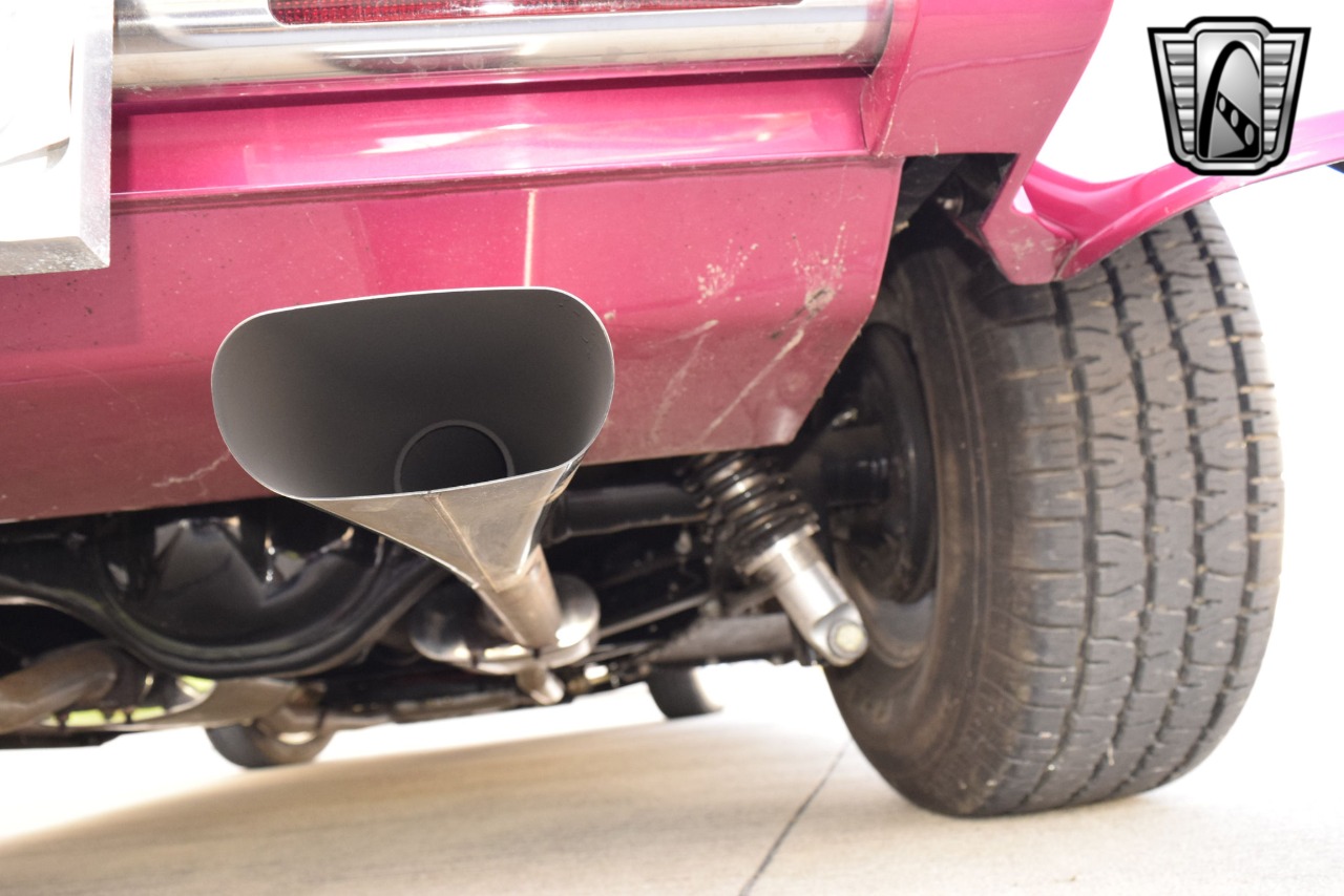 1932 Ford Roadster 83