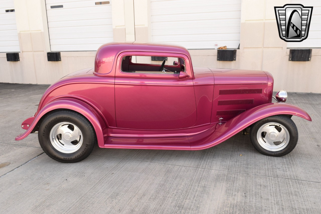 1932 Ford Roadster 5