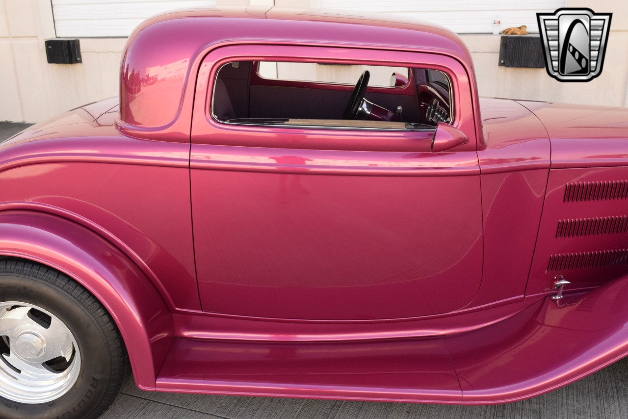 1932 Ford Roadster 65