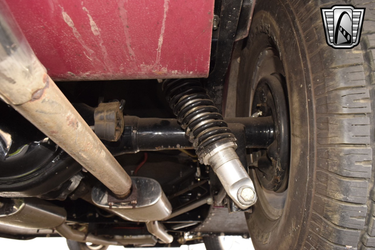 1932 Ford Roadster 86