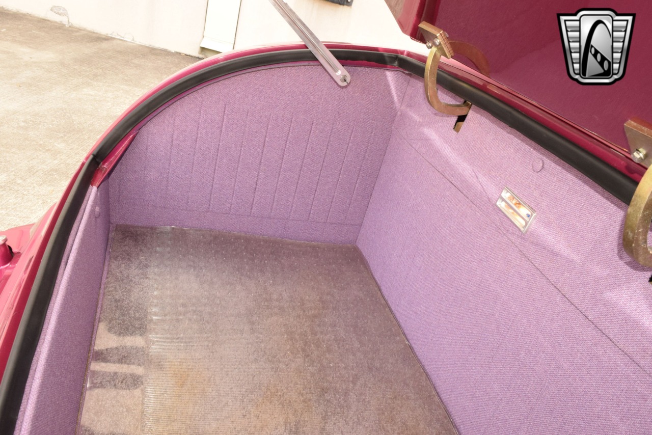 1932 Ford Roadster 28