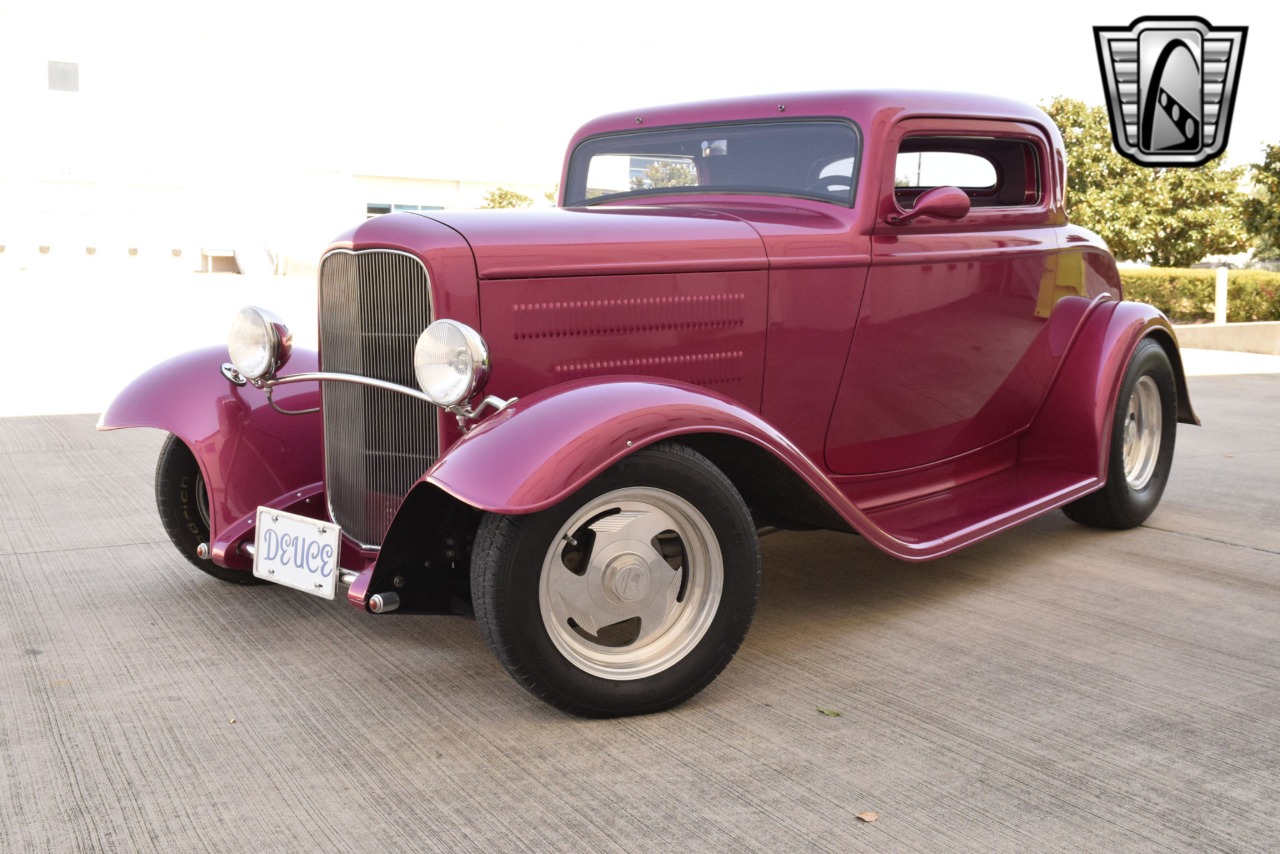 1932 Ford Roadster 7