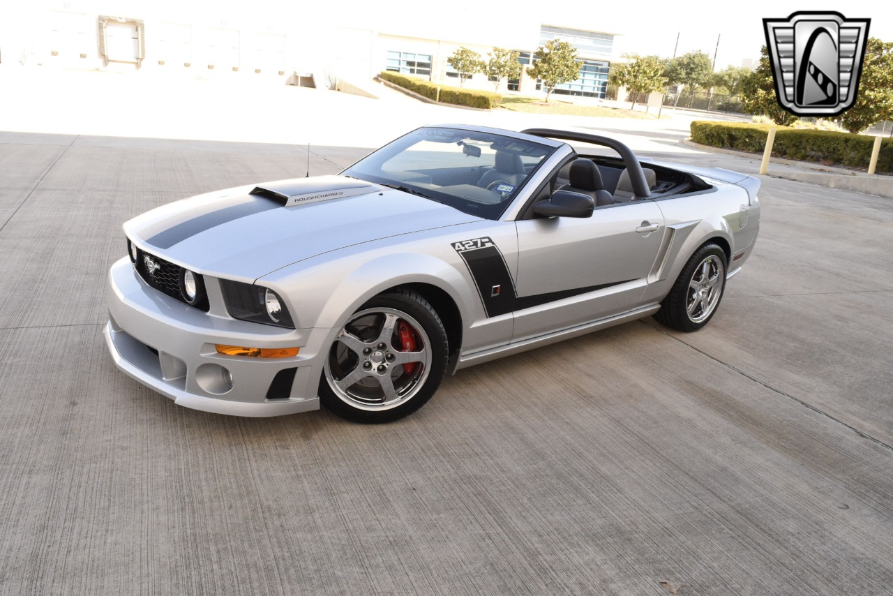 2009 Ford Mustang 32