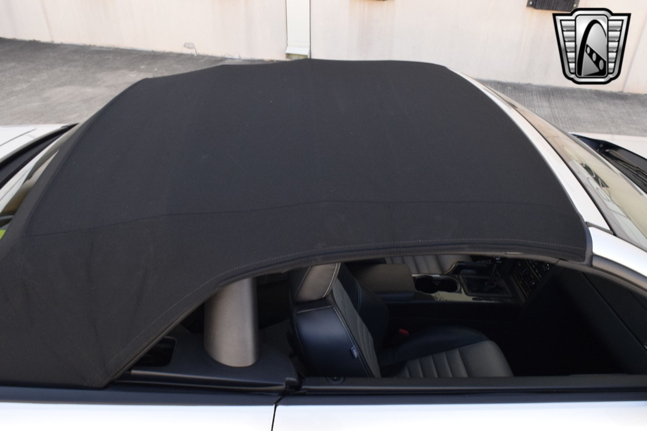 2009 Ford Mustang 73