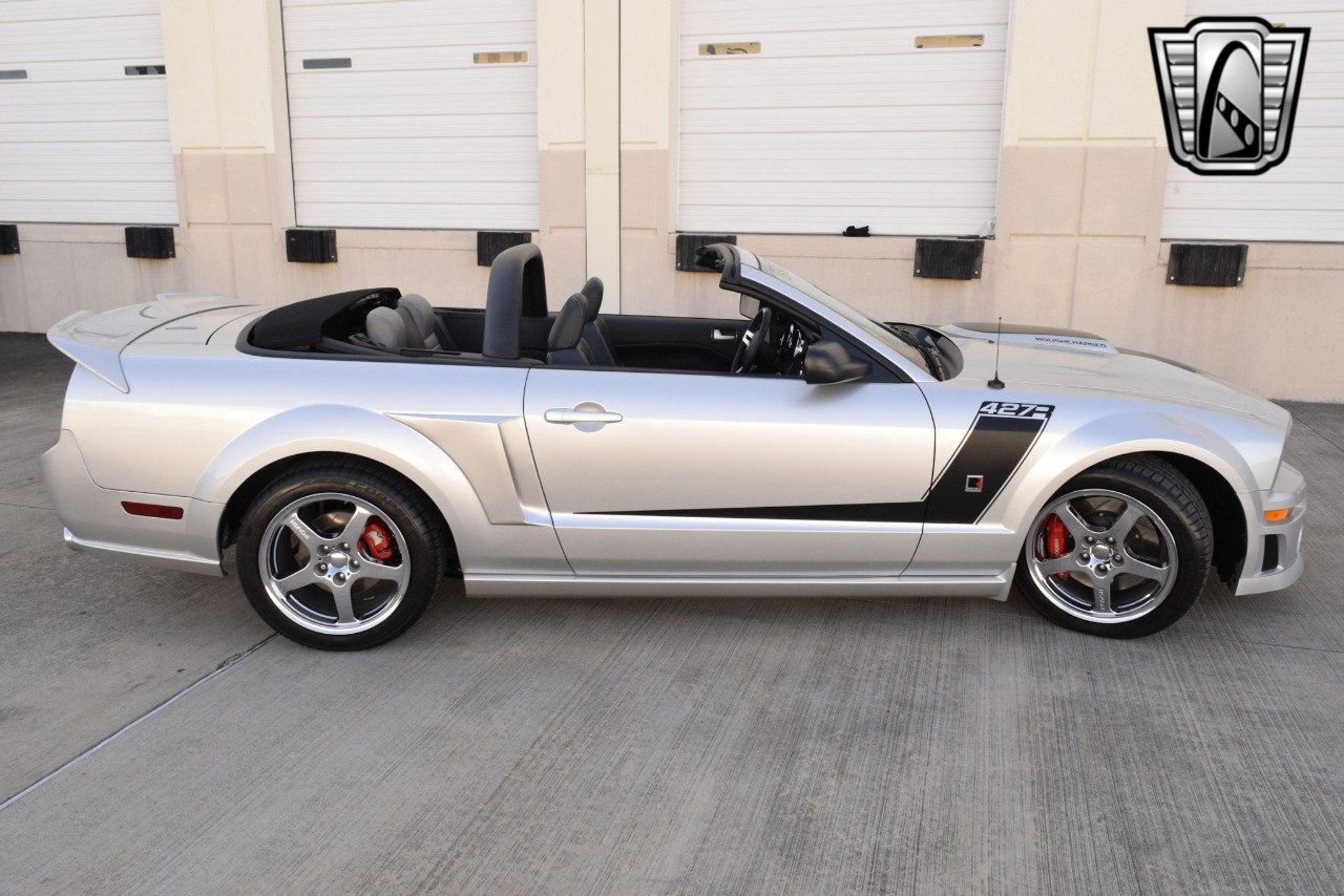 2009 Ford Mustang 34