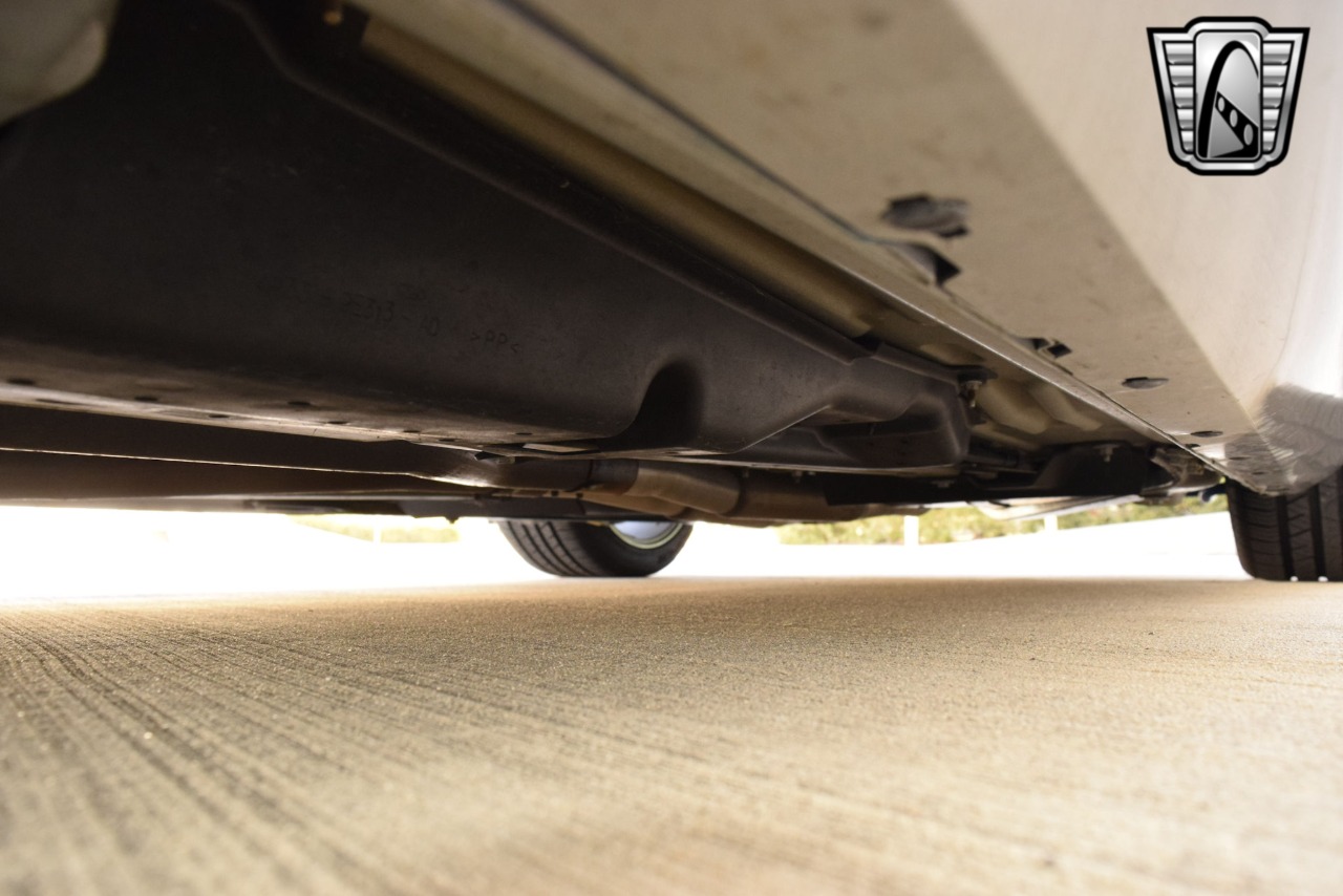 2009 Ford Mustang 83