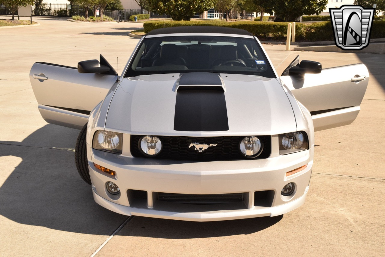2009 Ford Mustang 31