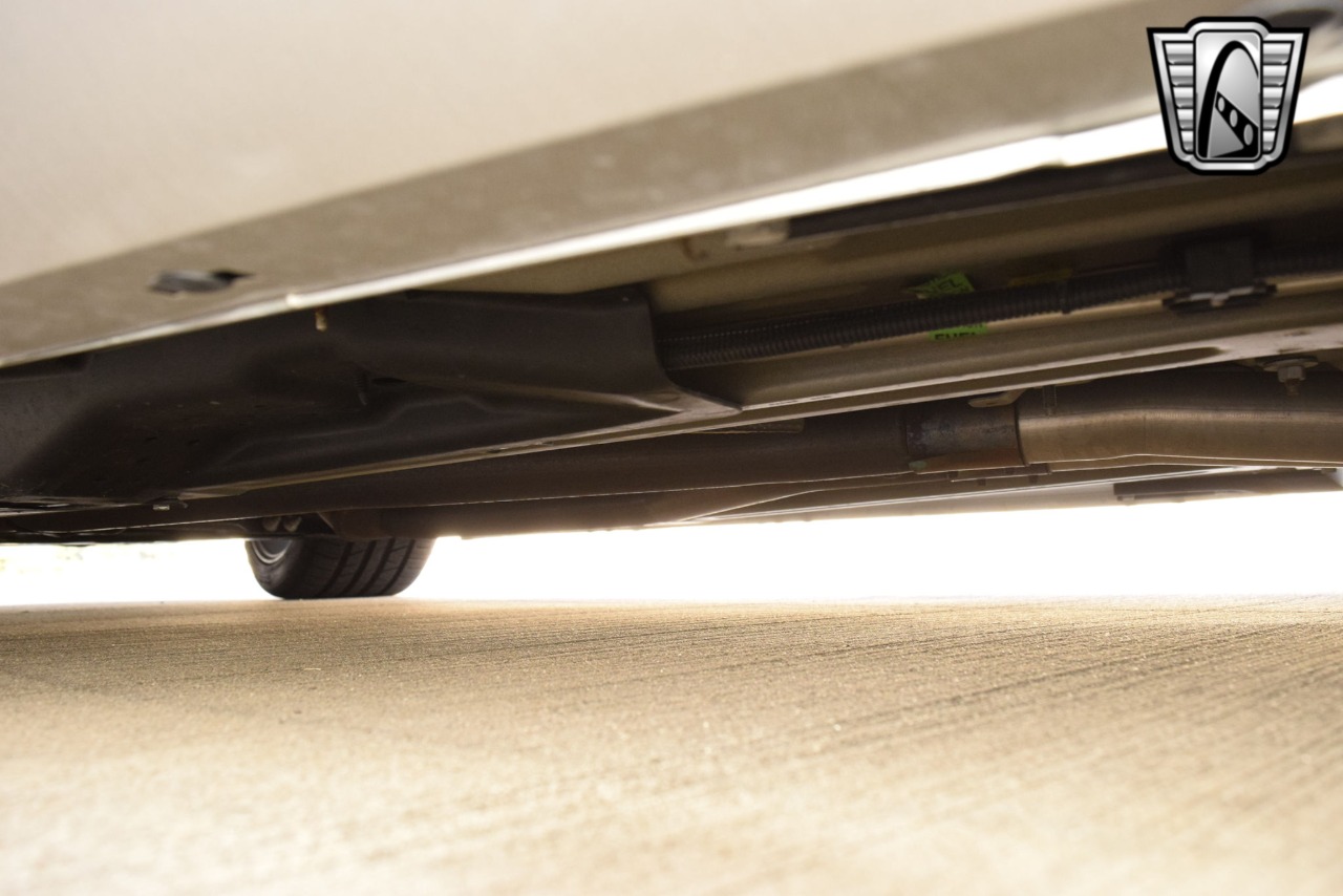 2009 Ford Mustang 85