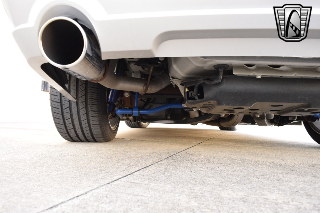 2009 Ford Mustang 16