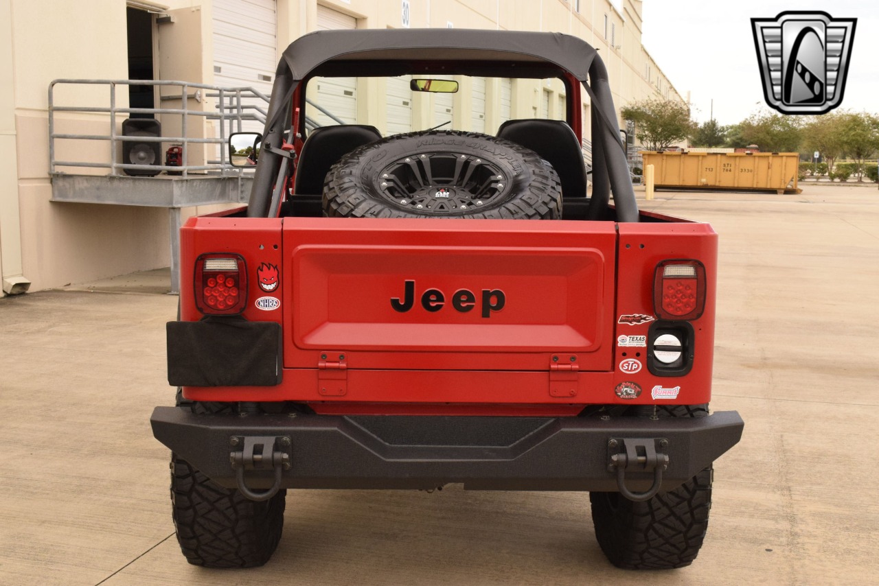 1982 Jeep Scrambler 37