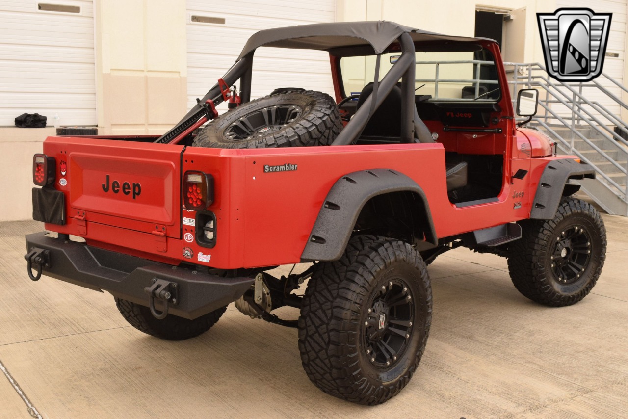 1982 Jeep Scrambler 4