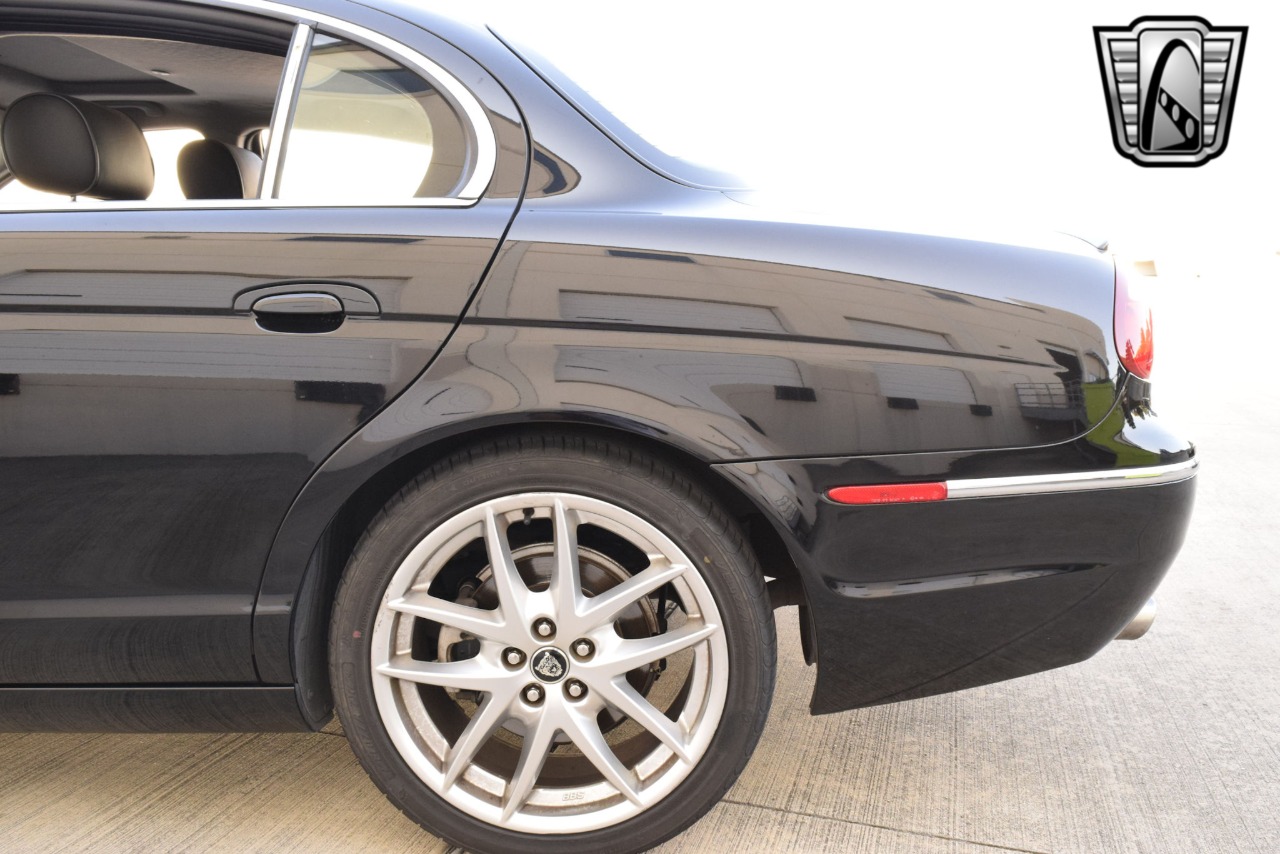 2008 Jaguar S-Type 57