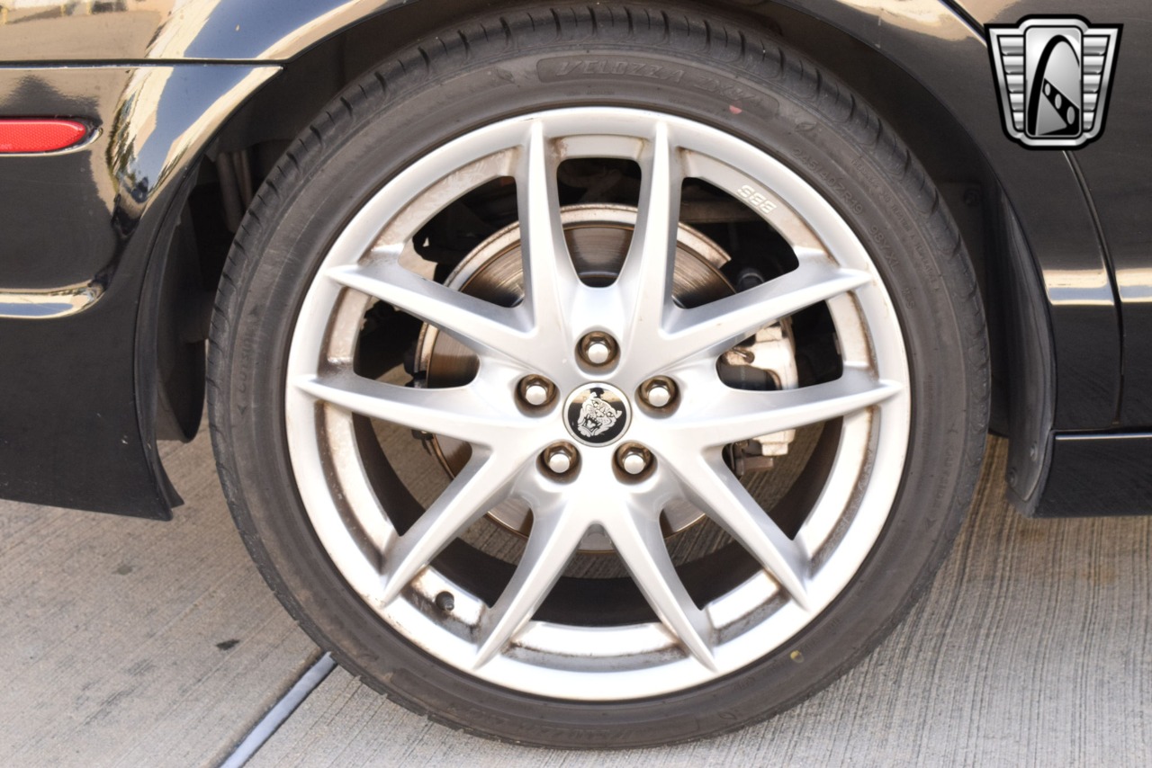 2008 Jaguar S-Type 9