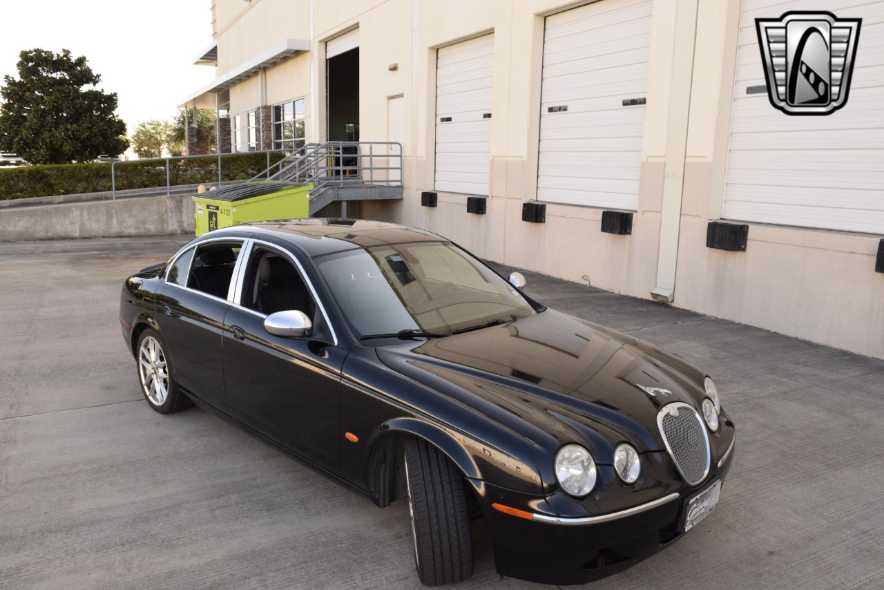 2008 Jaguar S-Type 44