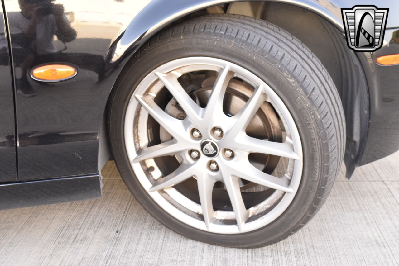 2008 Jaguar S-Type 10