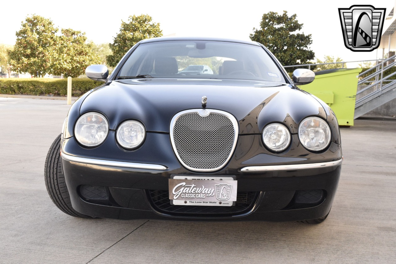 2008 Jaguar S-Type 48