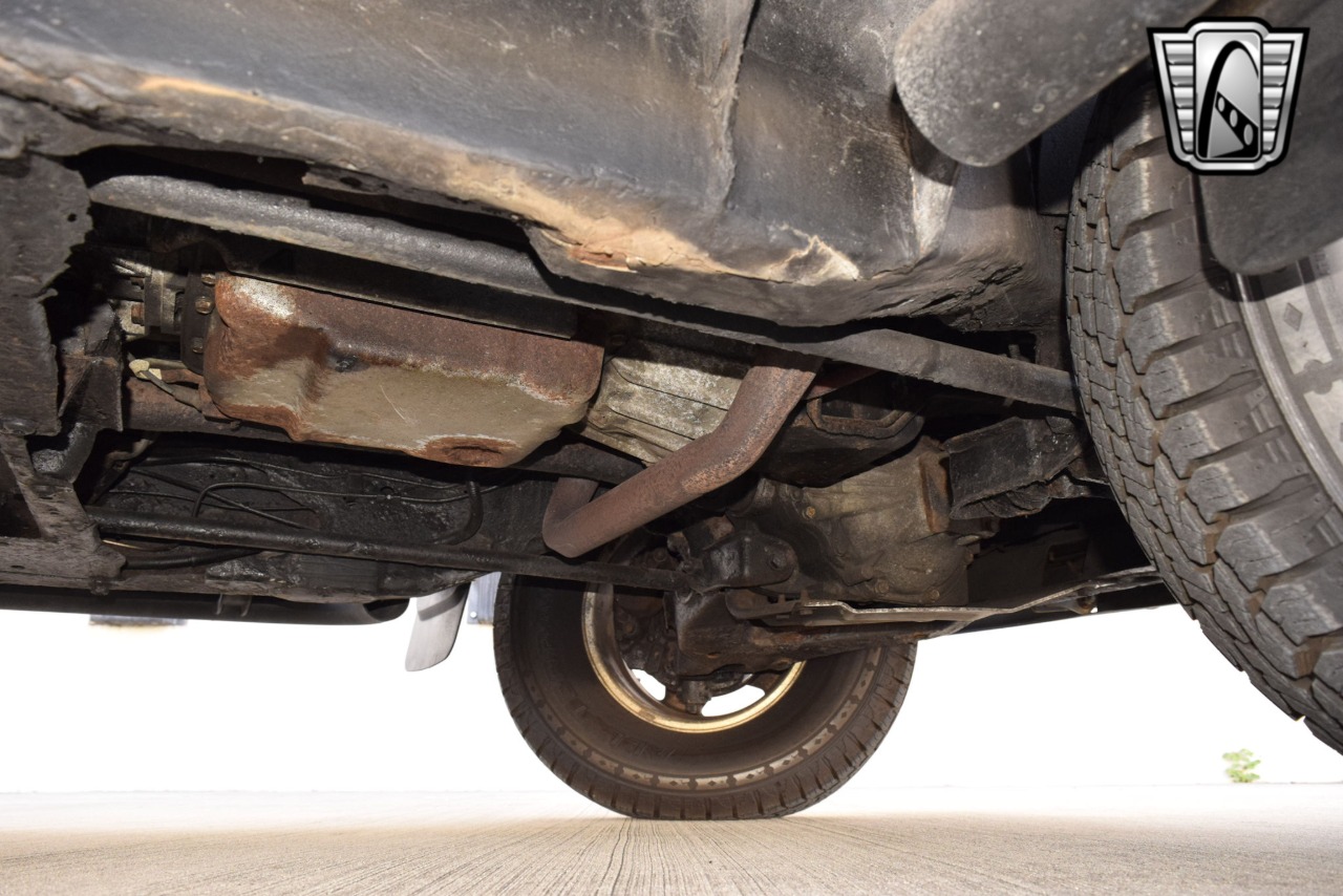 2000 Chevrolet Tahoe 94