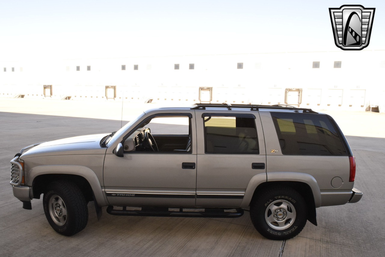 2000 Chevrolet Tahoe 33