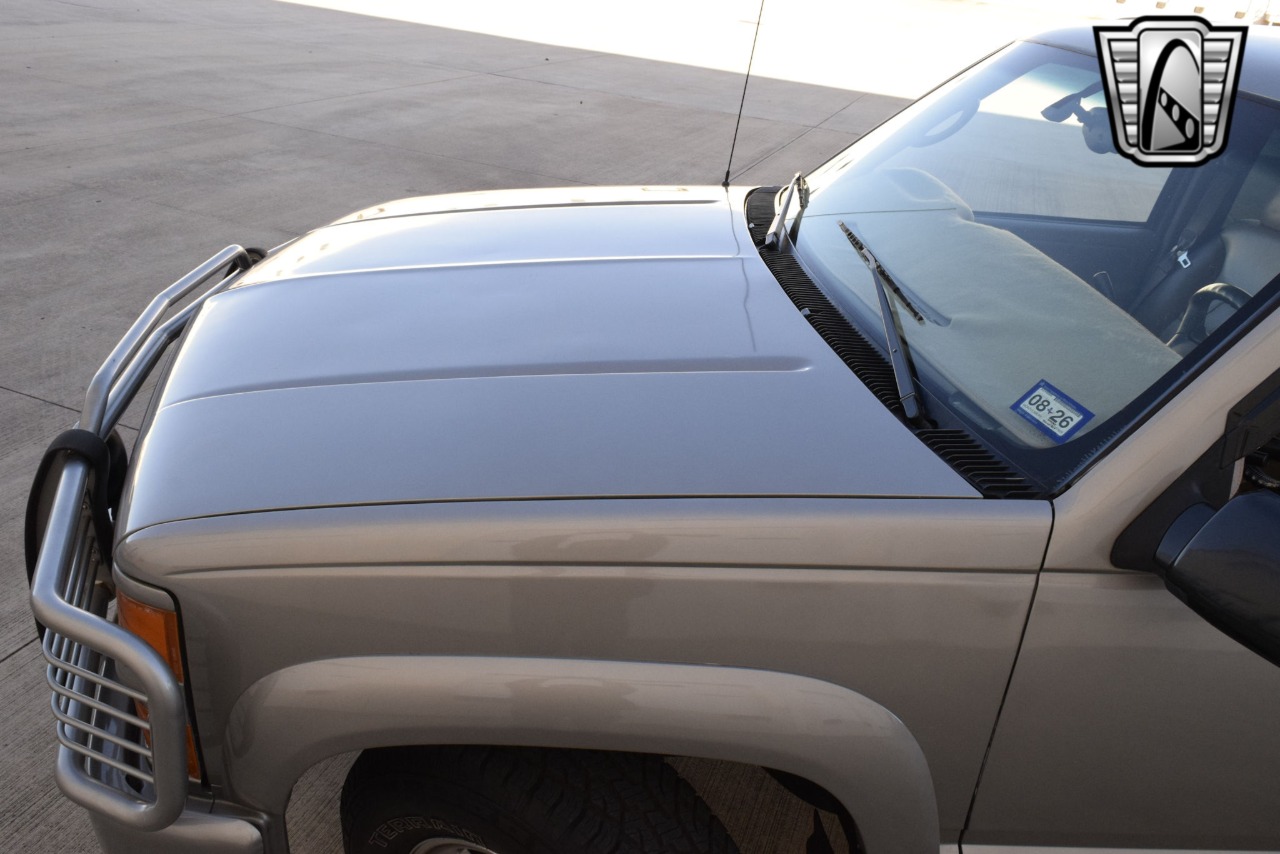 2000 Chevrolet Tahoe 53