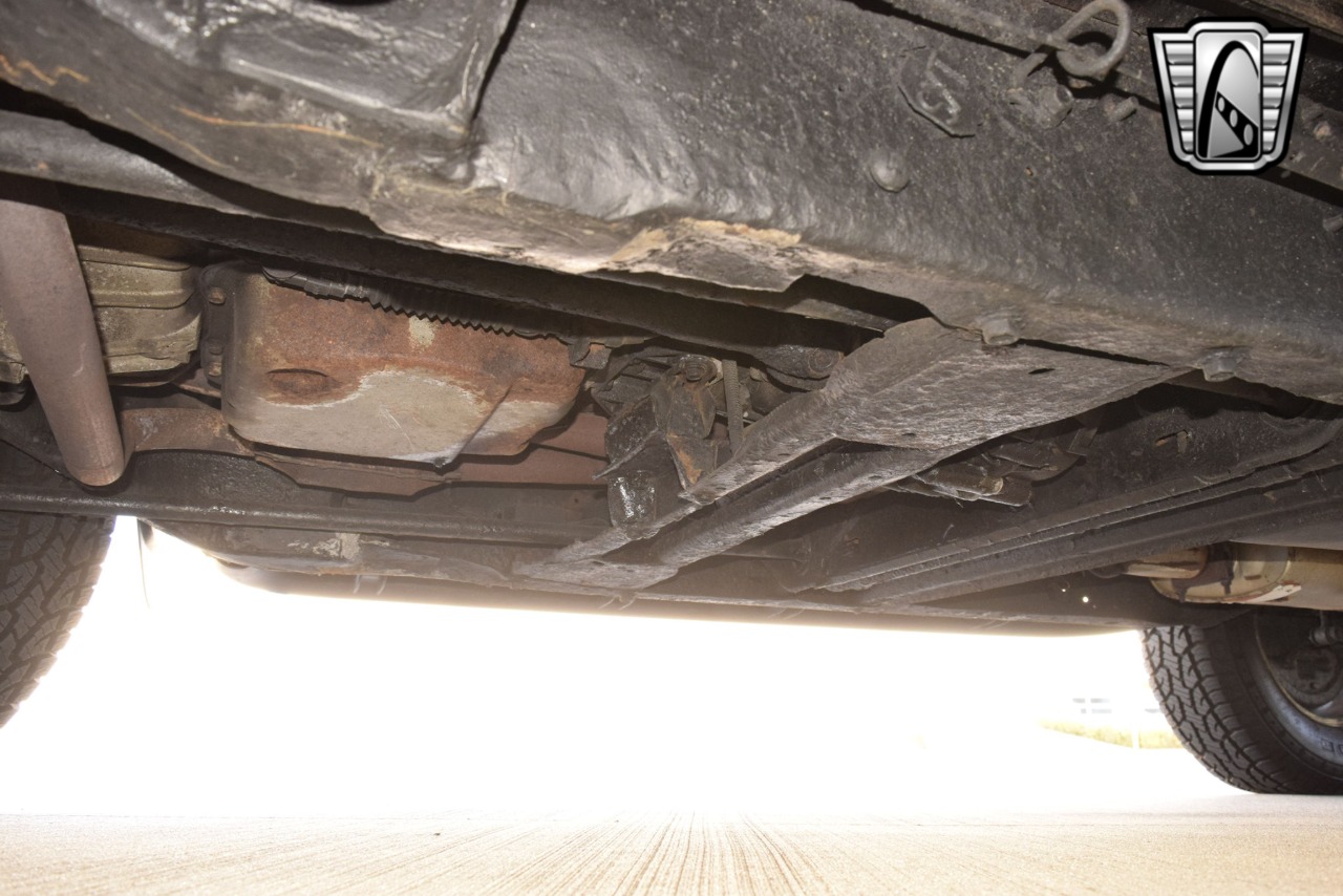 2000 Chevrolet Tahoe 74