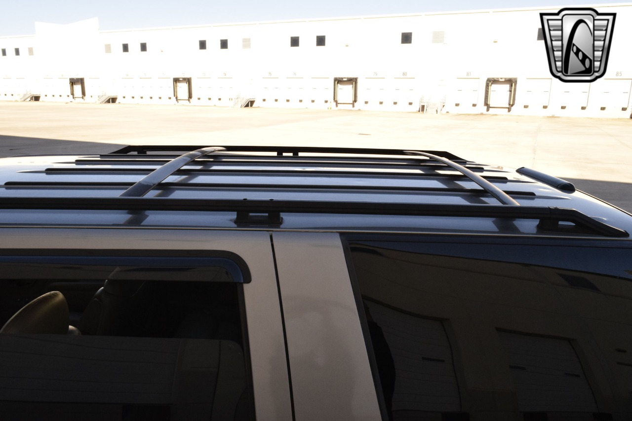 2000 Chevrolet Tahoe 58