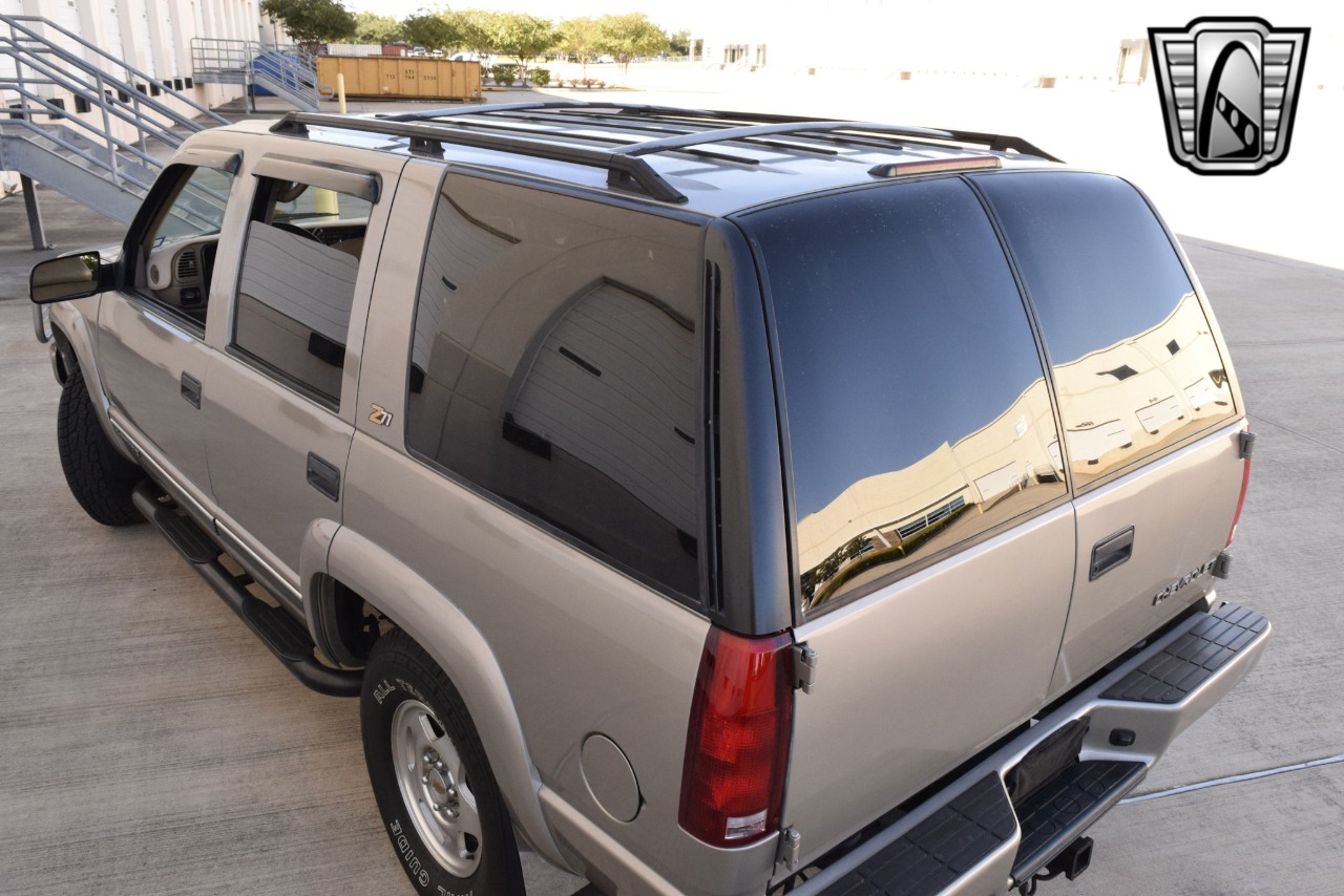 2000 Chevrolet Tahoe 59