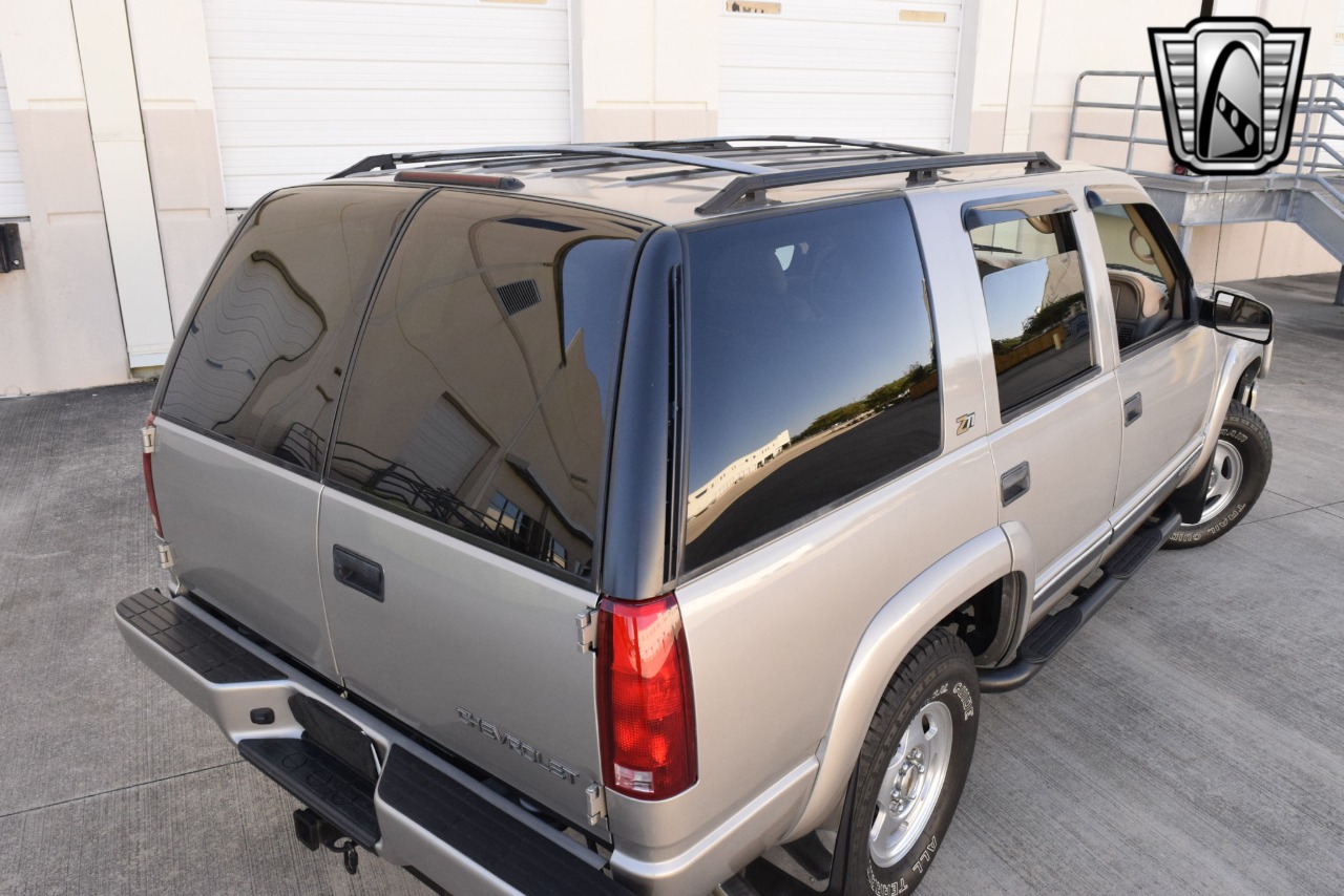 2000 Chevrolet Tahoe 60