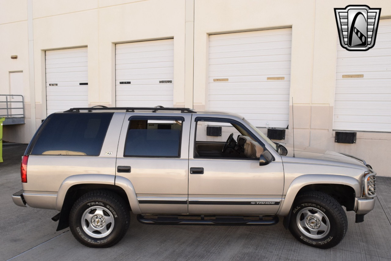 2000 Chevrolet Tahoe 42