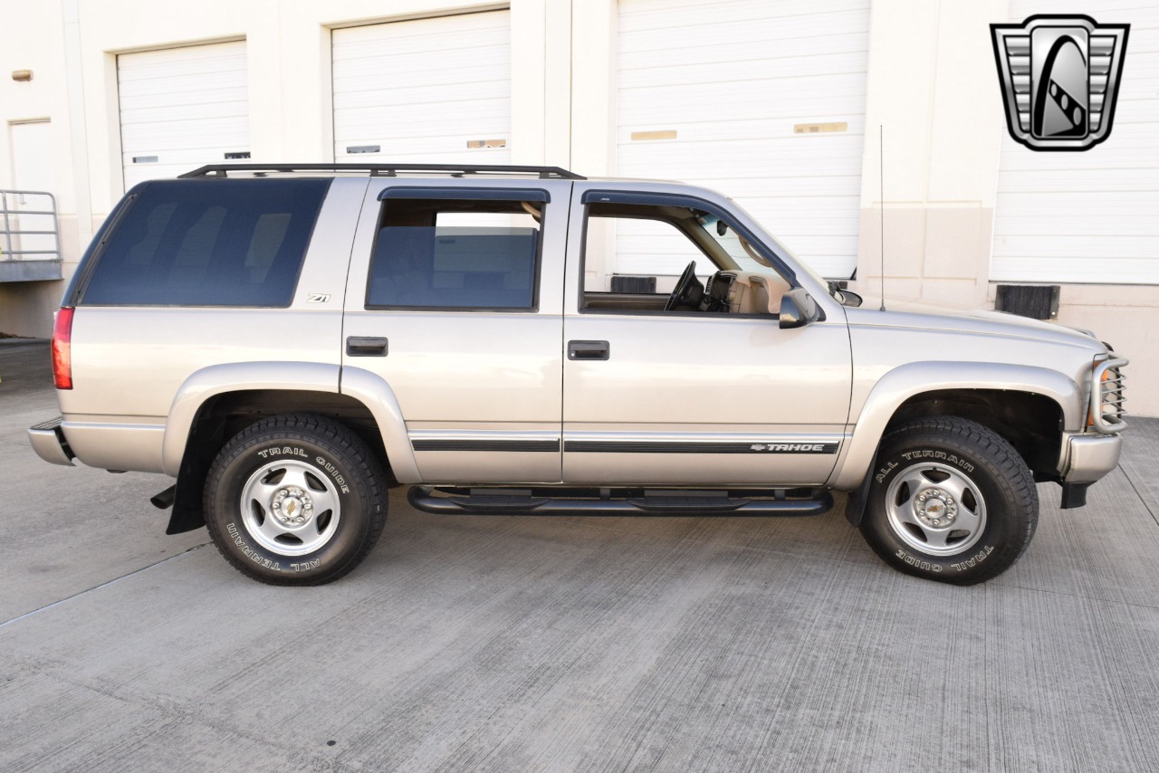 2000 Chevrolet Tahoe 5