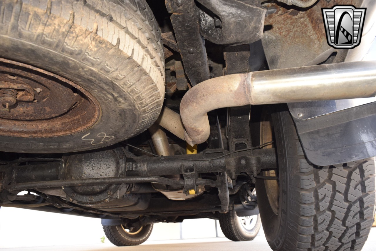 2000 Chevrolet Tahoe 84