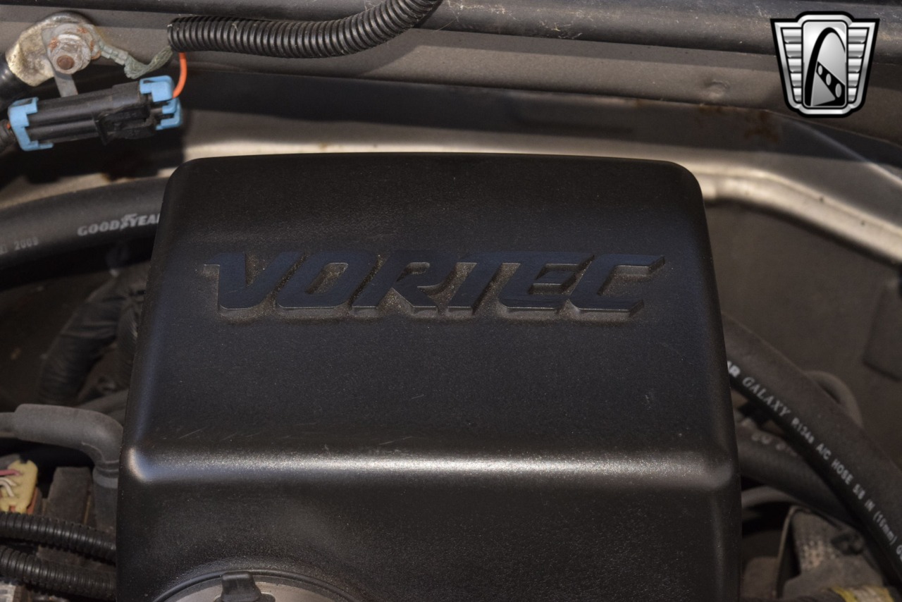 2000 Chevrolet Tahoe 21