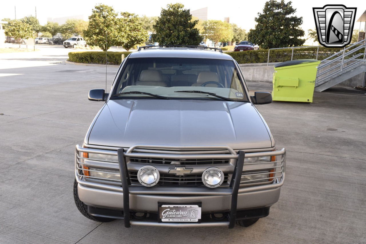 2000 Chevrolet Tahoe 46