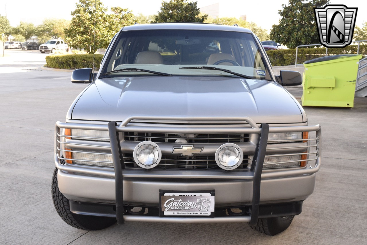2000 Chevrolet Tahoe 47
