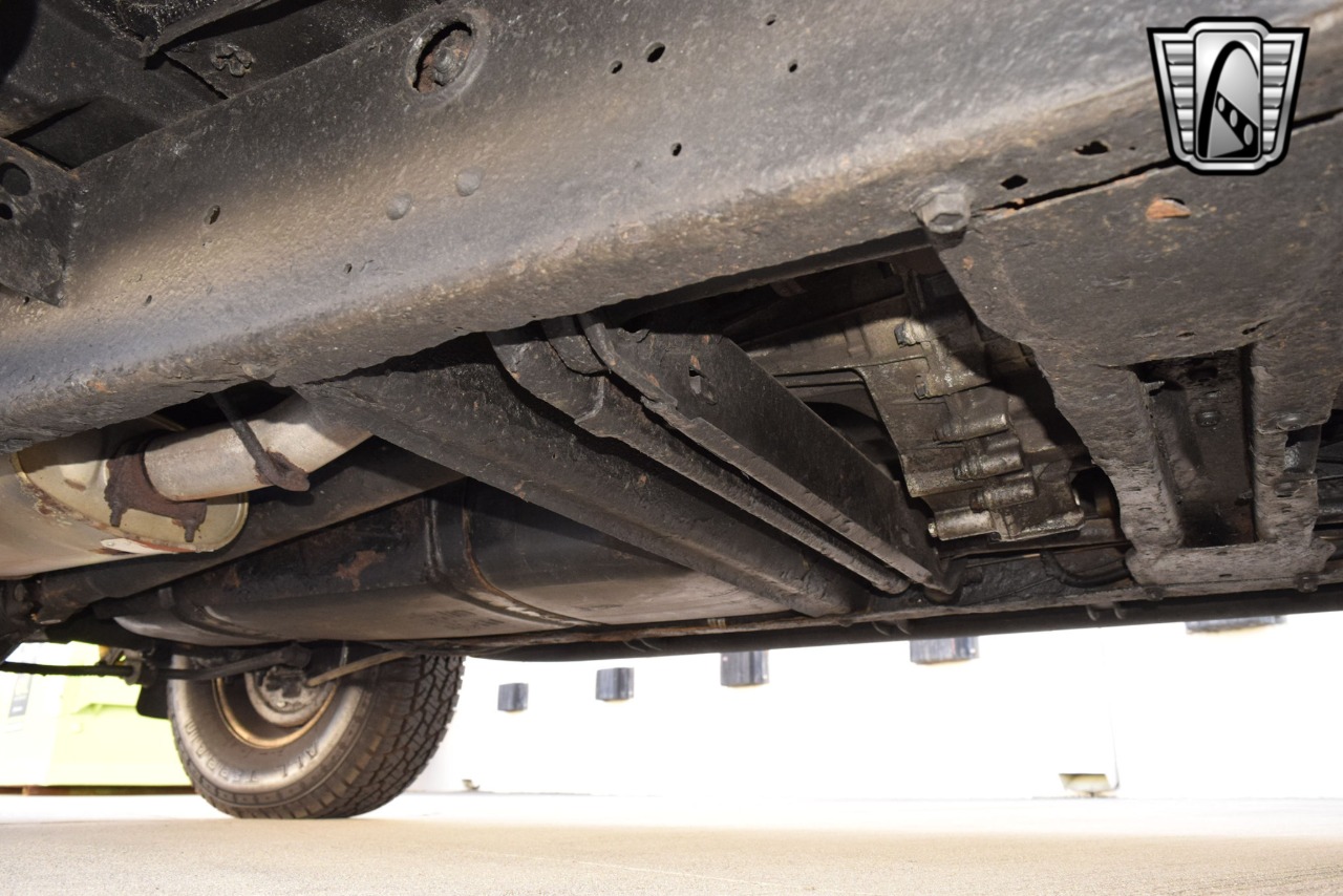 2000 Chevrolet Tahoe 17