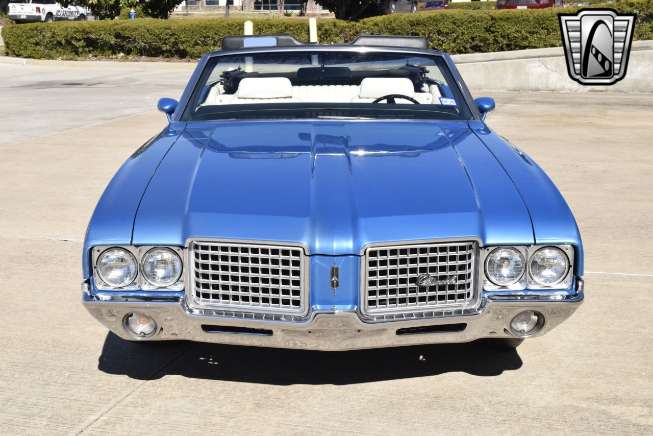 1972 Oldsmobile Cutlass 35