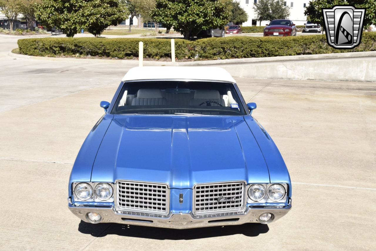 1972 Oldsmobile Cutlass 8