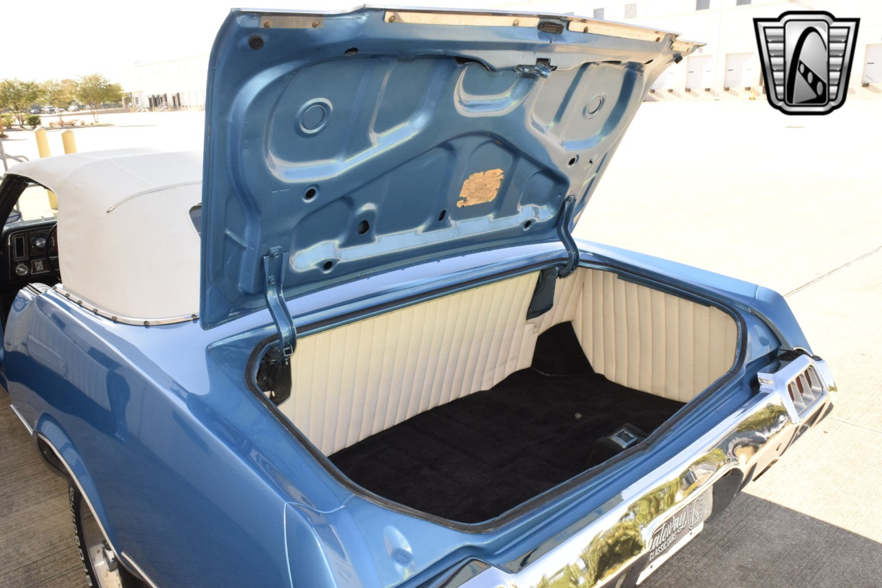 1972 Oldsmobile Cutlass 29