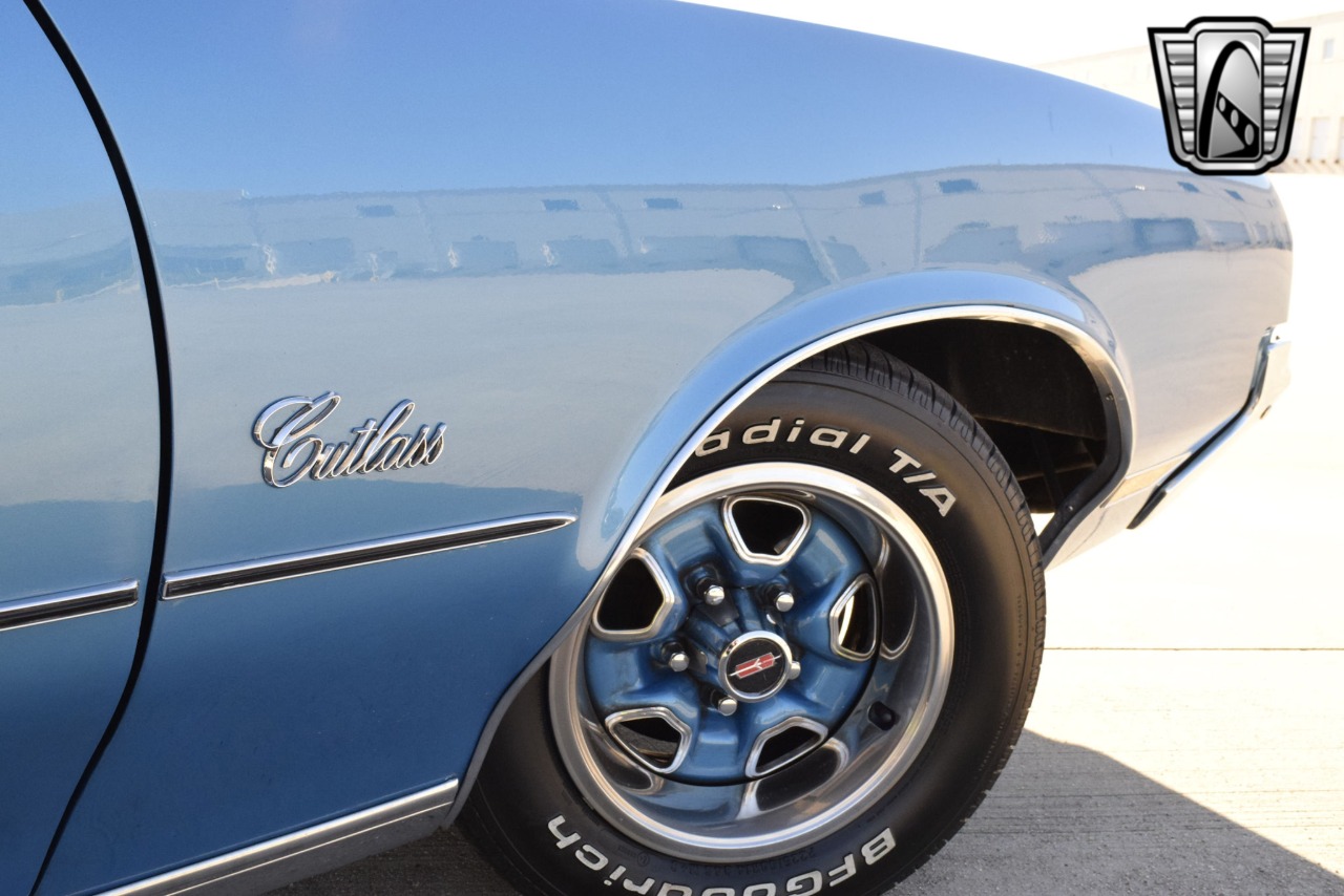 1972 Oldsmobile Cutlass 31