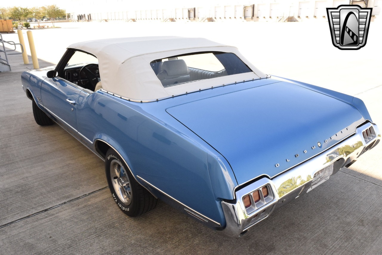 1972 Oldsmobile Cutlass 68