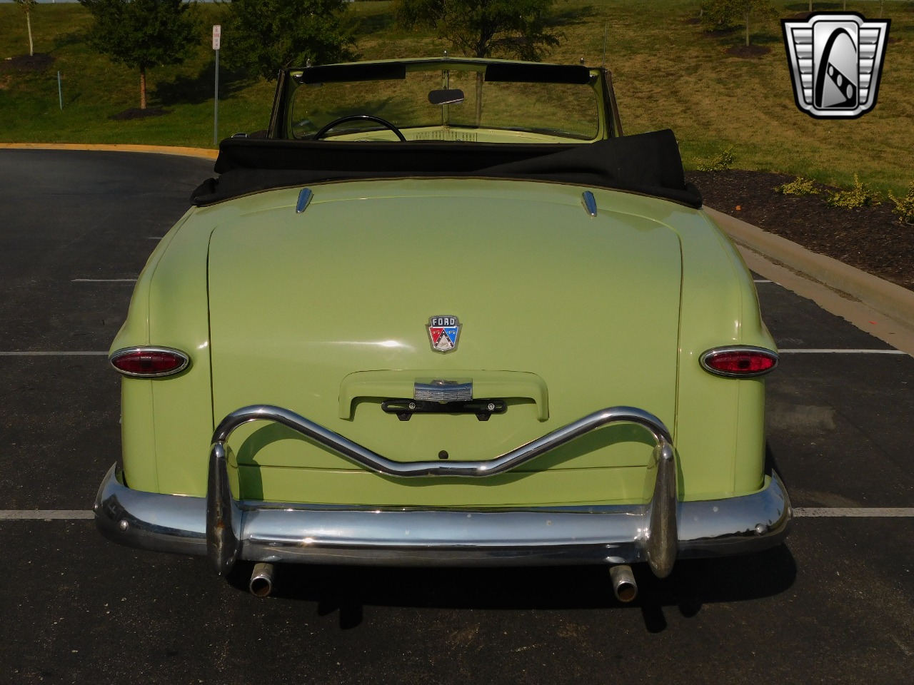 1950 Ford Deluxe 4