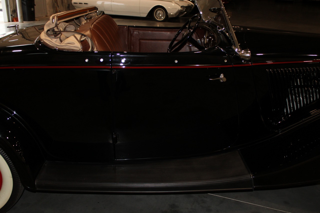 1934 Ford Roadster Model 40 Deluxe 54