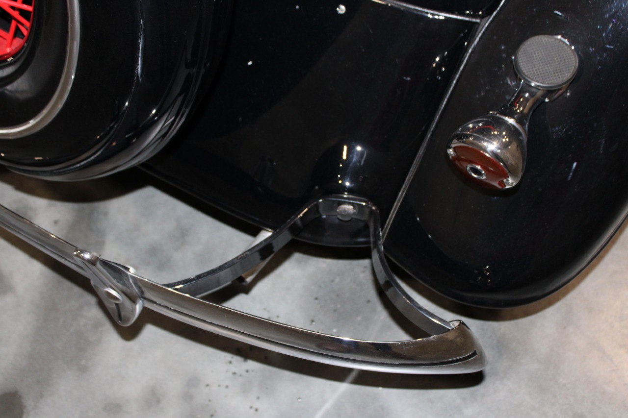 1934 Ford Roadster Model 40 Deluxe 66