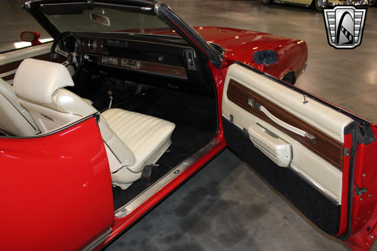 1971 Oldsmobile Cutlass Supreme 20