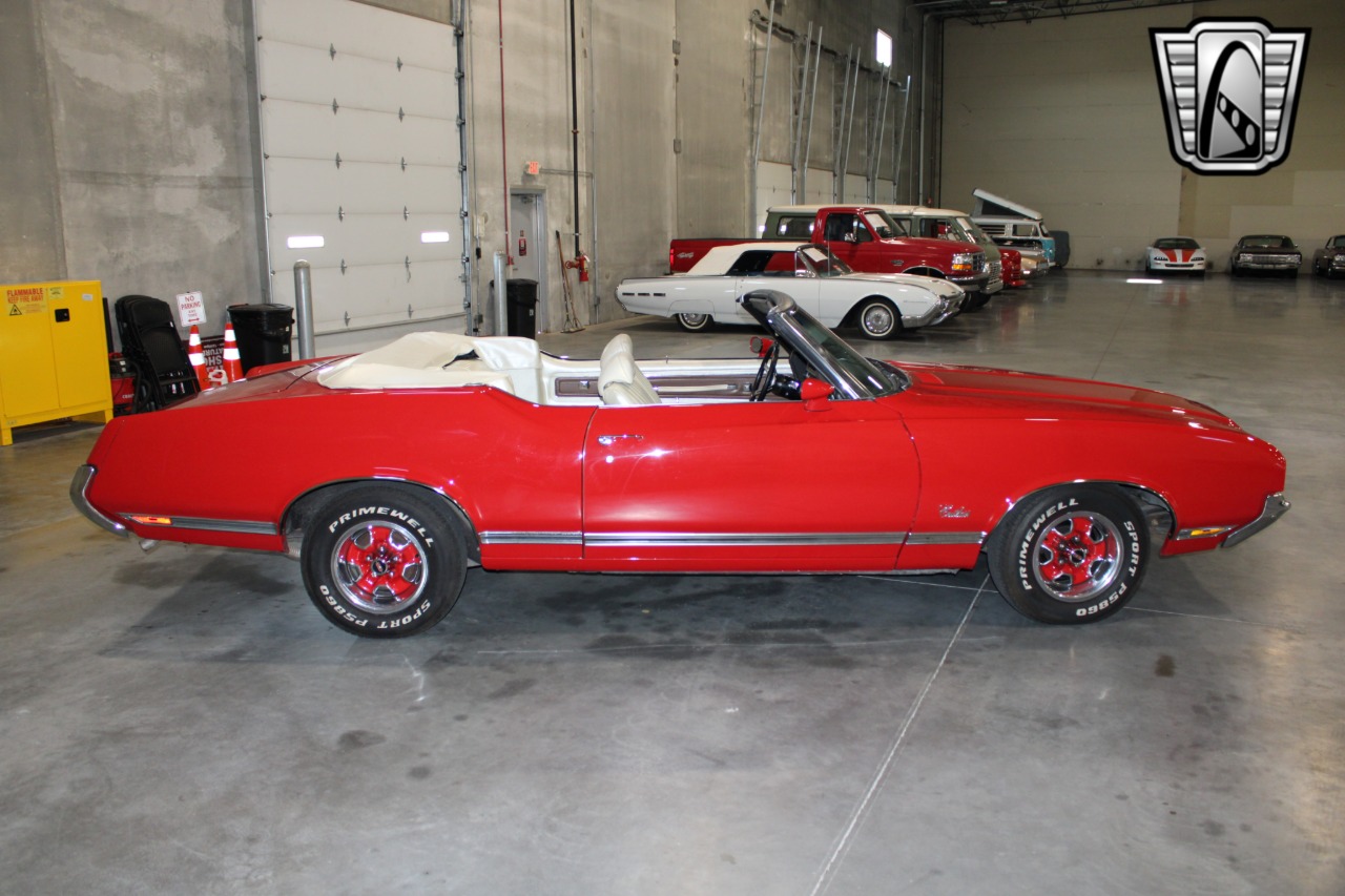 1971 Oldsmobile Cutlass Supreme 6