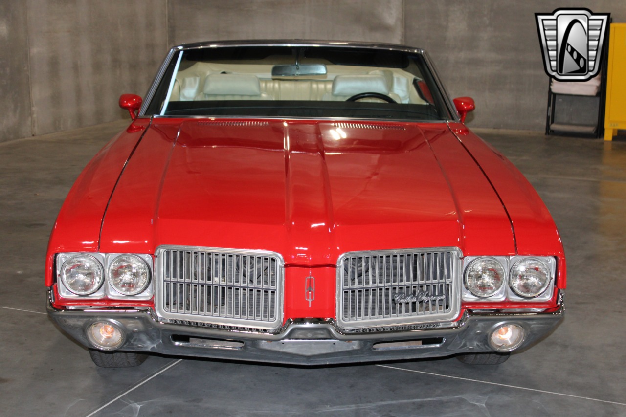 1971 Oldsmobile Cutlass Supreme 8