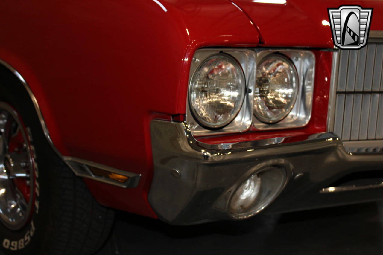 1971 Oldsmobile Cutlass Supreme 10